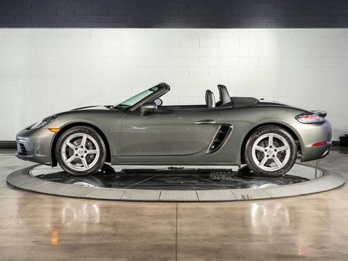 2023 Porsche 718 Boxster Convertible