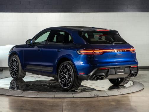 2024 Porsche Macan Base