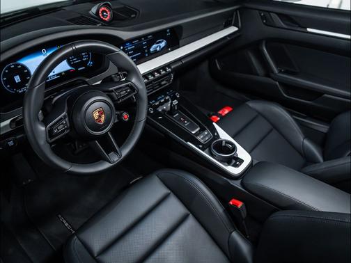 2025 Porsche 911 