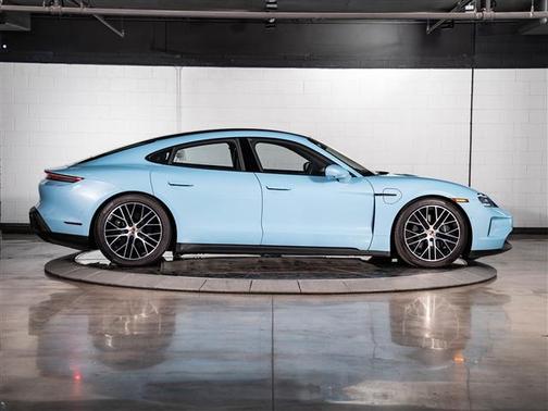 2025 Porsche Taycan Base