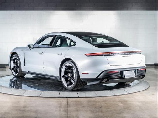 2023 Porsche Taycan GTS