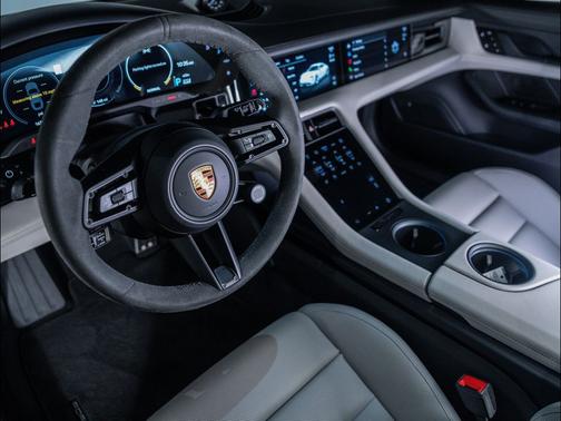 2023 Porsche Taycan GTS
