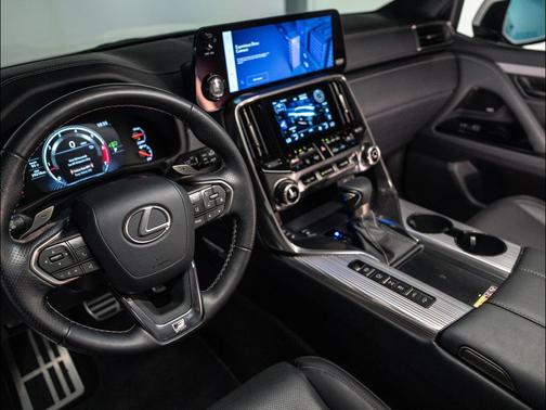 2023 Lexus LX 600 Base