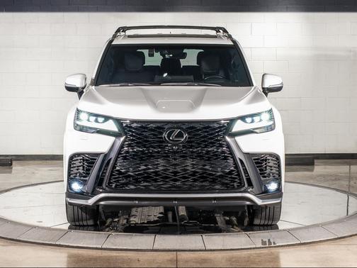 2023 Lexus LX 600 Base