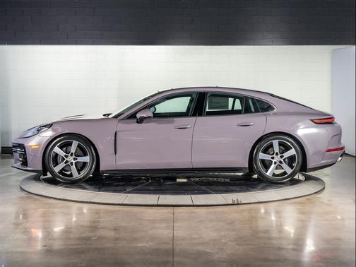 2026 Porsche Panamera Base