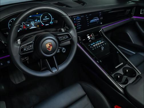 2026 Porsche Panamera Base