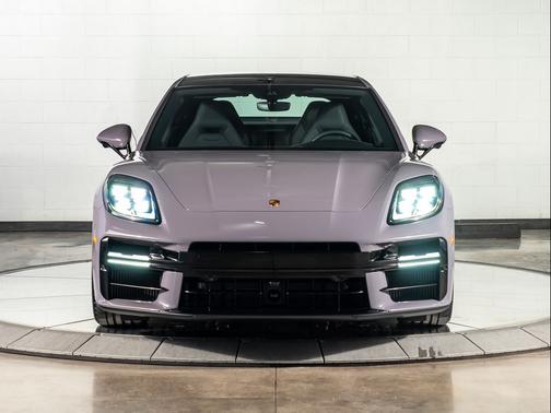 2026 Porsche Panamera Base