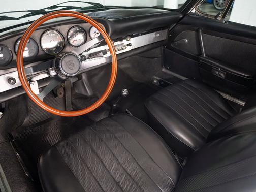 1968 Porsche 911 2.0 Karmann