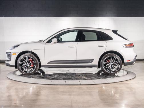2024 Porsche Macan S