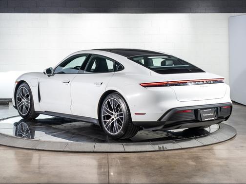 2023 Porsche Taycan Base