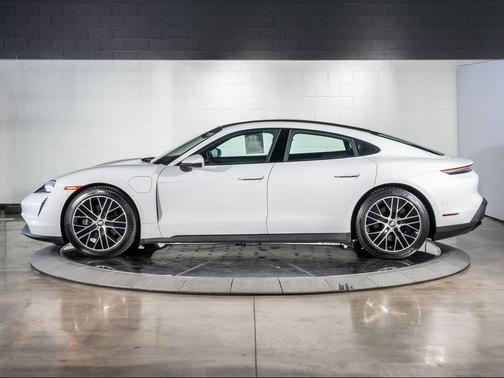 2023 Porsche Taycan Base