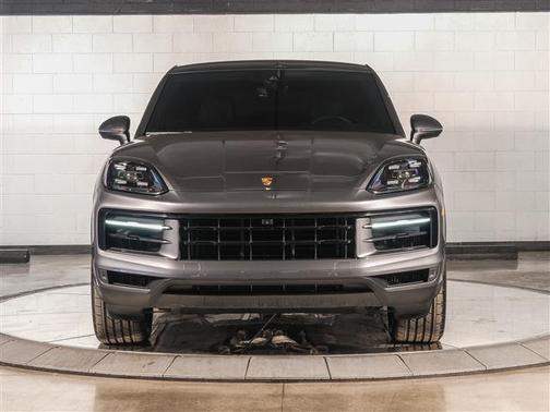 2024 Porsche Cayenne S