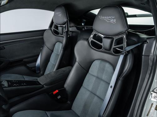 2025 Porsche 718 Cayman GT4 RS