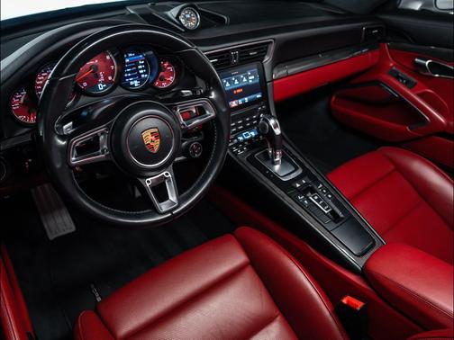 2017 Porsche 911 Turbo S
