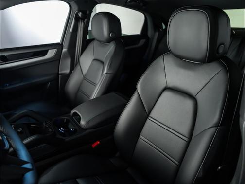 2026 Porsche Cayenne S