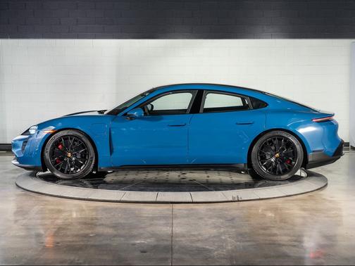 2024 Porsche Taycan GTS