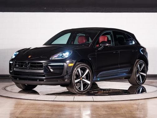2025 Porsche Macan Base