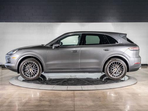 2022 Porsche Cayenne