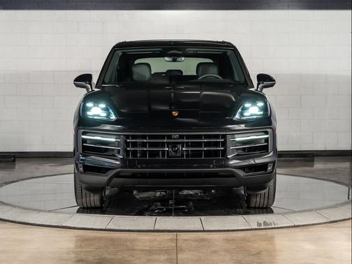Black 2026 Porsche Cayenne Cayenne