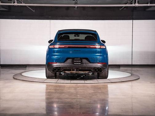 2024 Porsche Cayenne Coupe