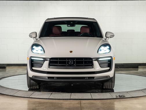 2024 Porsche Macan Macan S