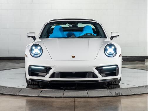 2024 Porsche 911 Targa 4