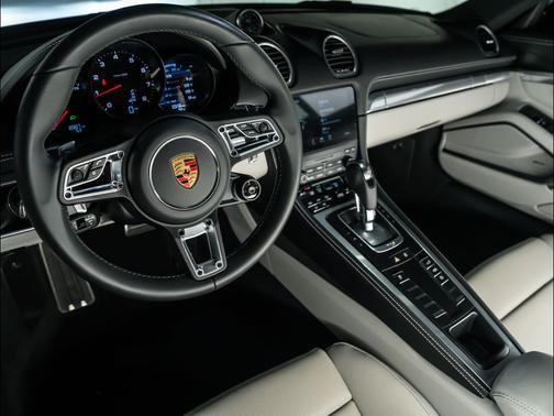 2025 Porsche 718 Cayman BASE