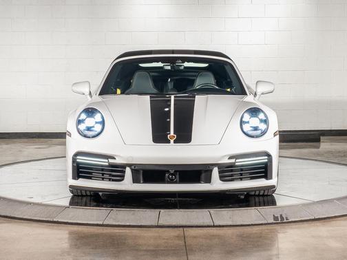 2024 Porsche 911 Turbo S