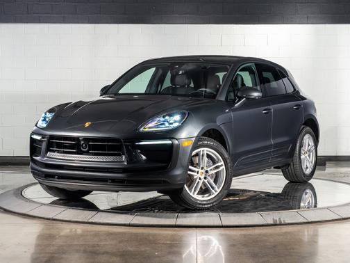 Volcano Grey Metallic 2025 Porsche Macan Macan S