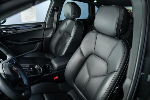 Volcano Grey Metallic 2025 Porsche Macan Macan S