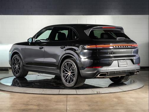 2025 Porsche Cayenne Cayenne