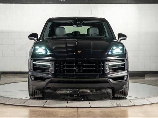 2025 Porsche Cayenne Cayenne