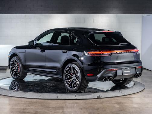 2025 Porsche Macan S