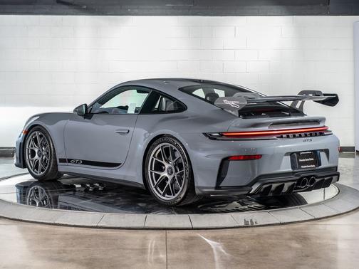 2025 Porsche 911 GT3