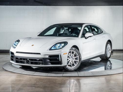 2025 Porsche Panamera