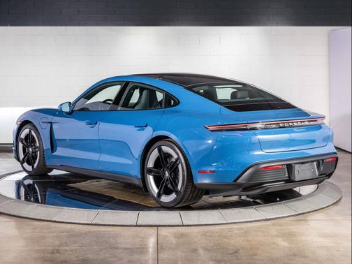 2025 Porsche Taycan Base