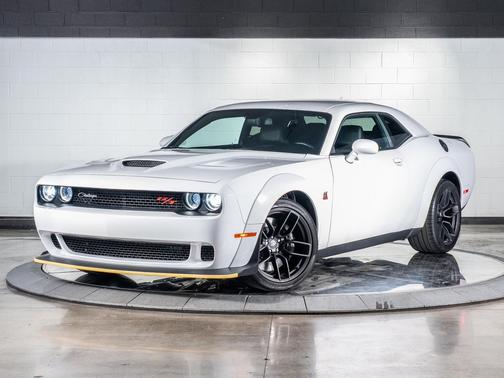 2022 Dodge Challenger R/T Scat Pack Widebody