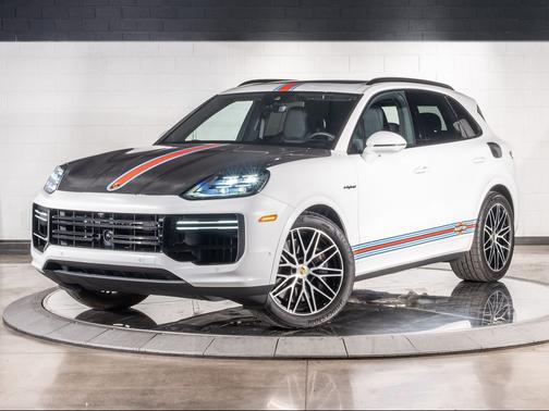 2024 Porsche Cayenne Turbo