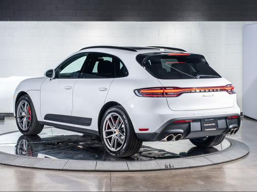 2025 Porsche Macan S