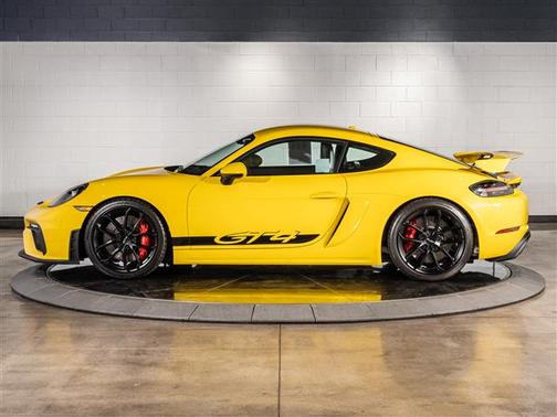 2020 Porsche 718 Cayman GT4