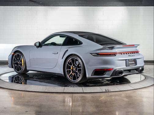 2023 Porsche 911 Turbo S
