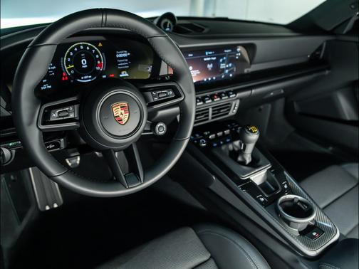 2026 Porsche 911 GT3 w/Touring Package