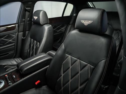 White 2013 Bentley Continental GT Base