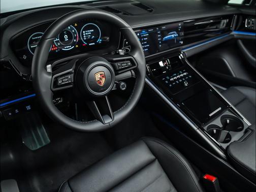 2026 Porsche Panamera Base