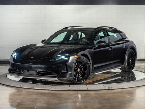 2025 Porsche Taycan 4