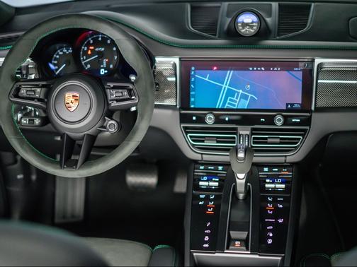Python Green 2026 Porsche Macan Macan GTS