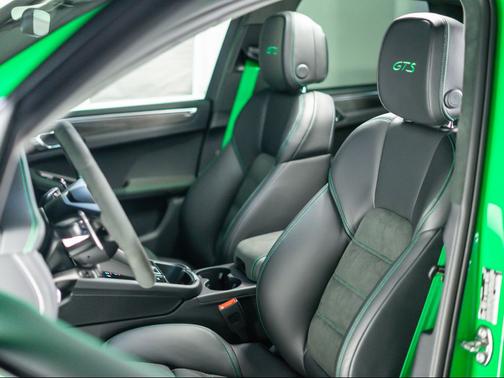 Python Green 2026 Porsche Macan Macan GTS