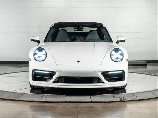 2021 Porsche 911 Carrera 4S