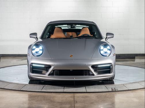2024 Porsche 911 Carrera S