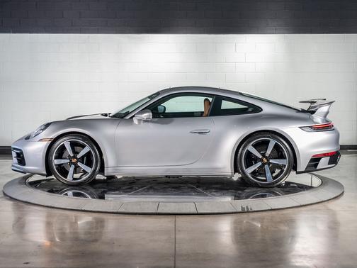 2024 Porsche 911 Carrera S